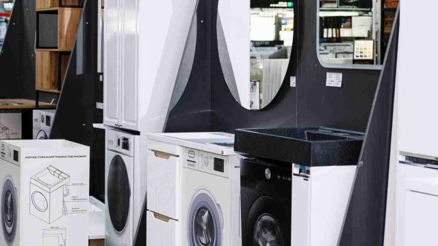 Купить мебель для ванной комнаты и туалета в магазине Тритон в ТЦ Волгино